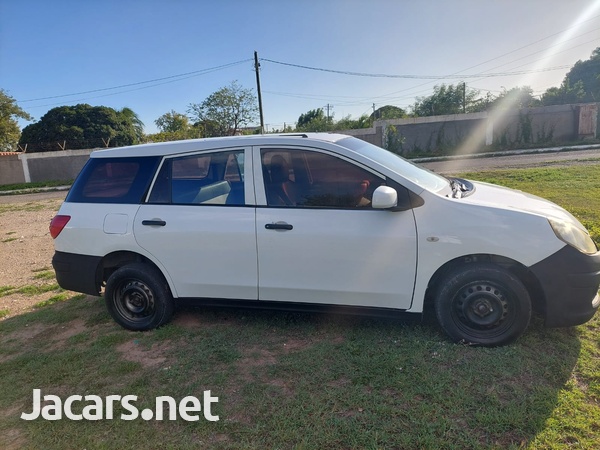 Nissan AD Wagon 1,5L 2013-2