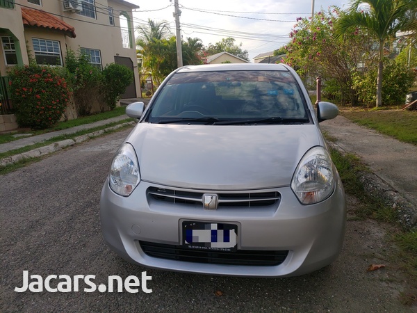 Toyota Passo 1,0L 2011-1