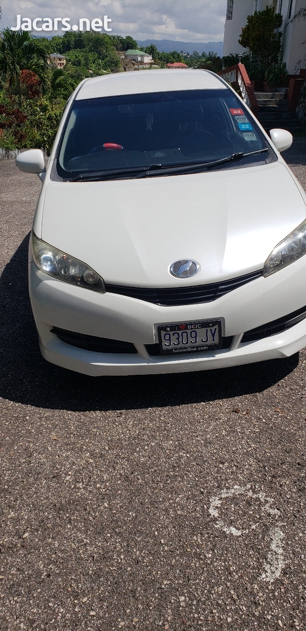 Toyota Wish 1,8L 2012-8