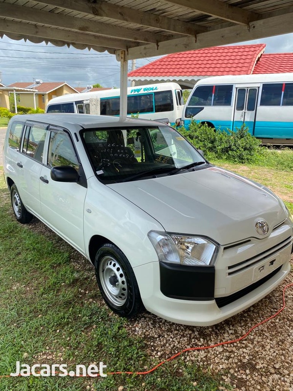 Toyota Succeed 1,5L 2016-1