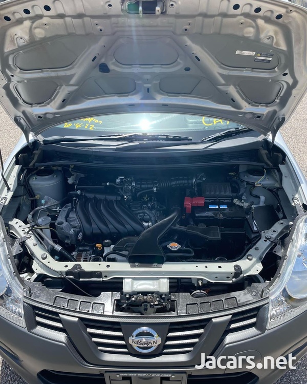 Nissan AD Wagon 1,5L 2017-4