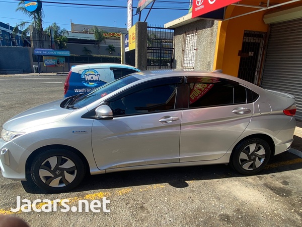 Honda Grace 1,5L 2015-1