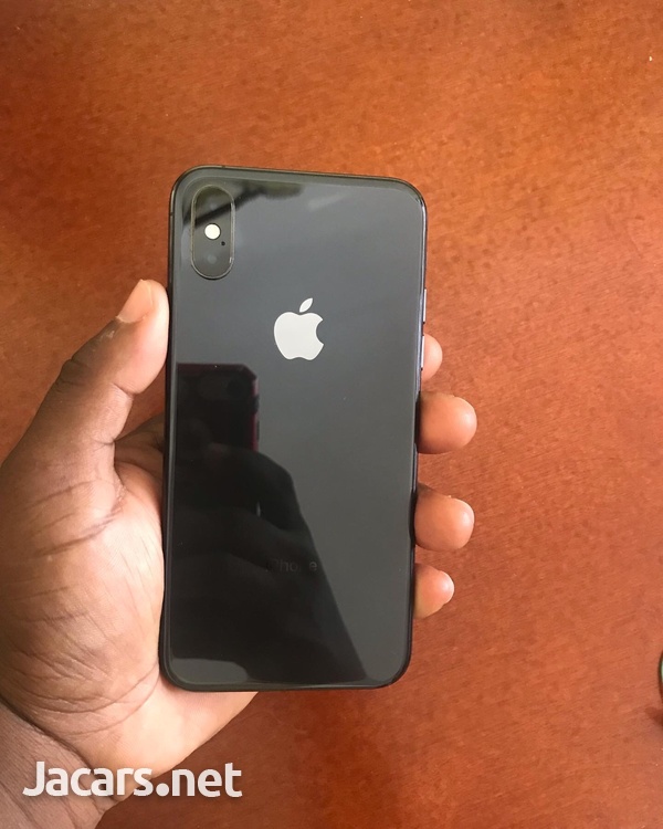 iPhone Xs-3