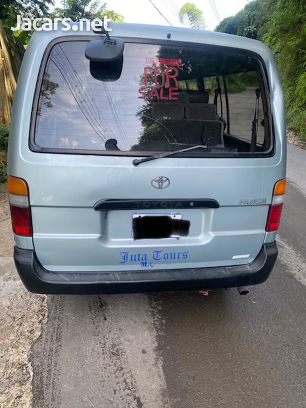 2000 Toyota Hiace-2